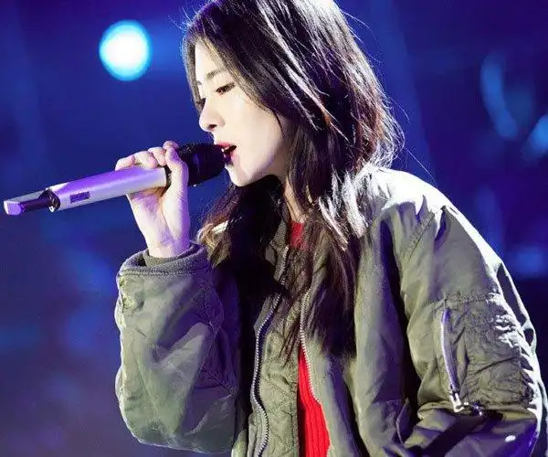 张碧晨私生饭怎么回事没有承认自己的私生饭行为