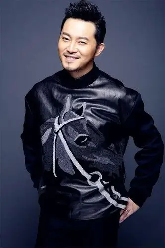 40岁沙溢一家近照,老婆长得比杨颖还美,两个儿子像妈非常帅气