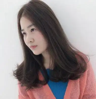 中长发发尾微卷梨花头 中长发烫梨花头图片