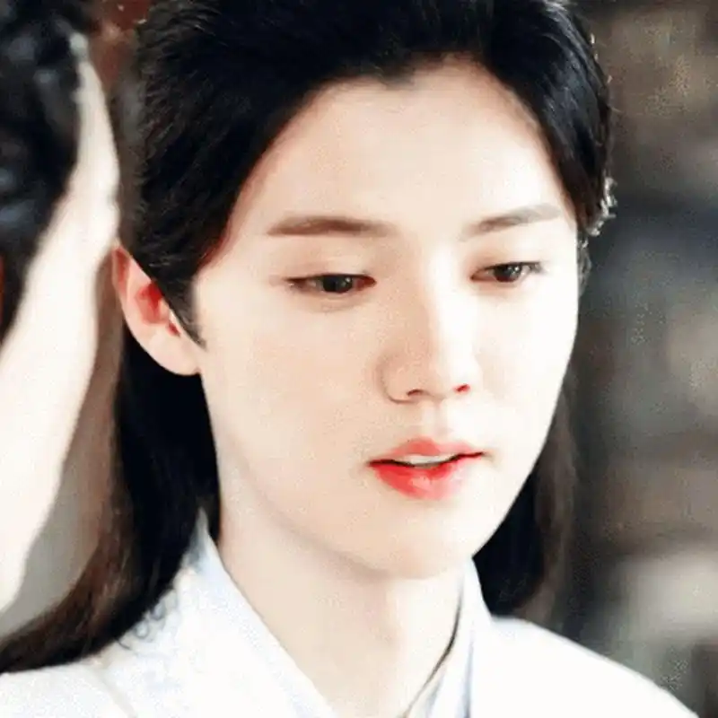 qqqqqqq鹿晗什么时候能再演古装,这溢出屏幕的颜值啊!