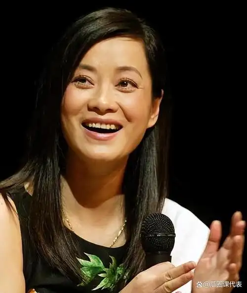 这几位爆火过的女歌手杭天琪二婚终获幸福陈明韦唯婚姻差距大