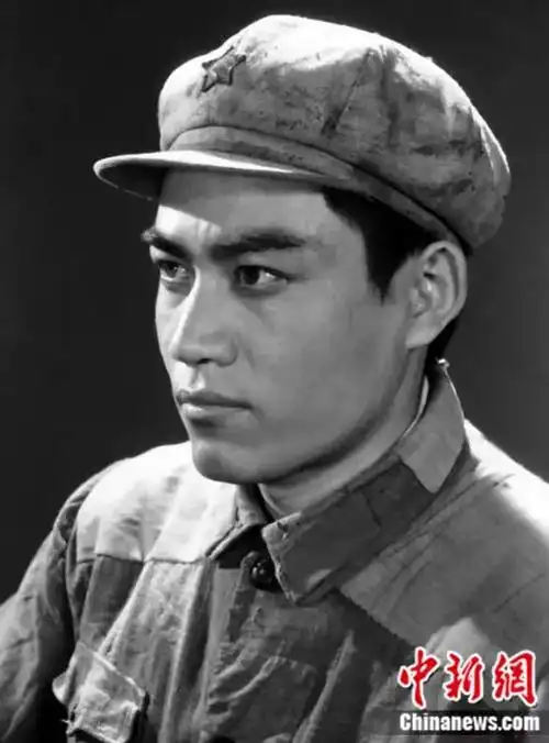 陈宝国《大渡河》定妆照