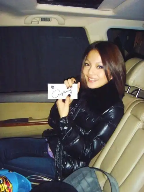 电眼娃娃张韶涵生活素颜照大曝光