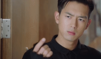 不在意路人眼光,"我的眼里只有你"