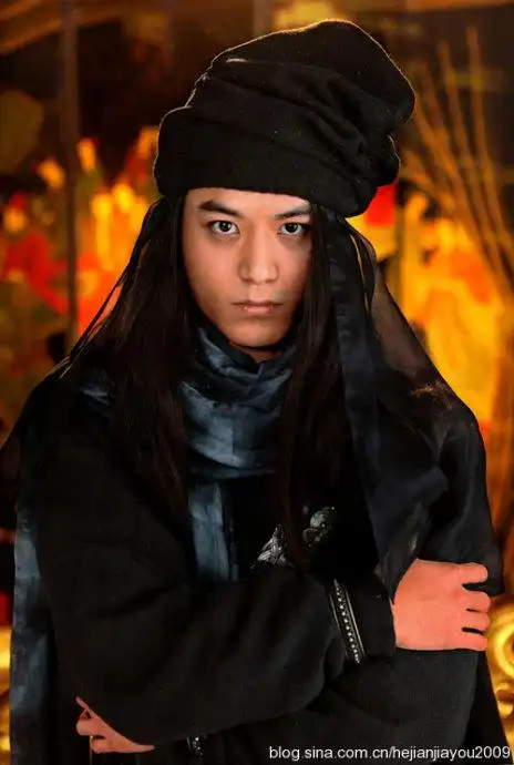 电视剧《倾世皇妃》马度云扮演者 茅子俊 个人资料及照片