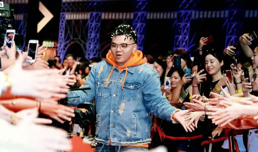 你只知道中国有嘻哈却不知道这之前的hiphop江湖