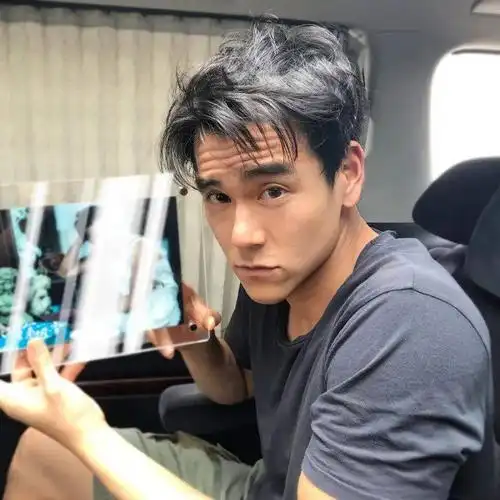 微信头像彭于晏