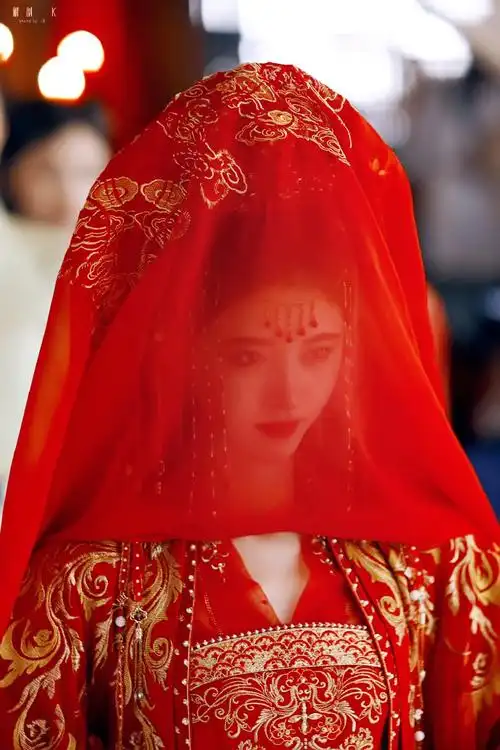 谦宁终于要在一起了95#鞠婧祎嘉南传婚服造型#鞠婧祎红衣古装yyds