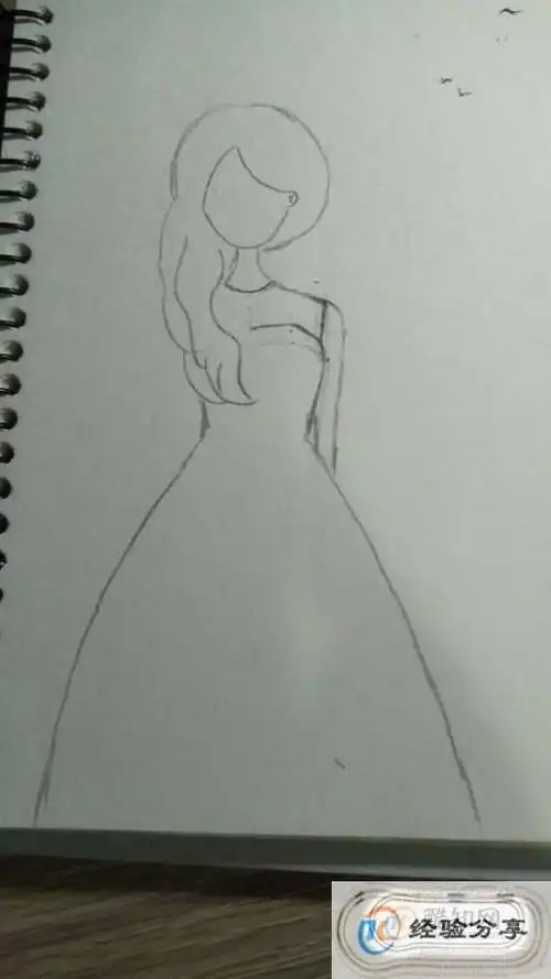 女孩漂亮又简单的画图一个女生在画画的样子图片