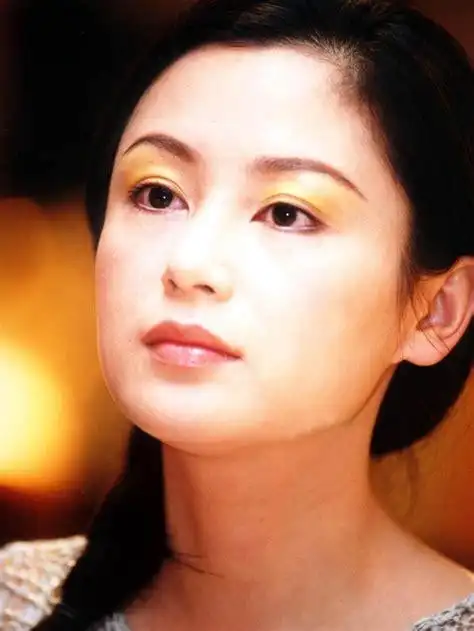 陈红陈红年轻时最美图片2022已更新今日图集