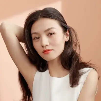 春夏,1992年12月5日出生于云南省昆明市,华语影视女演员,平面模特.