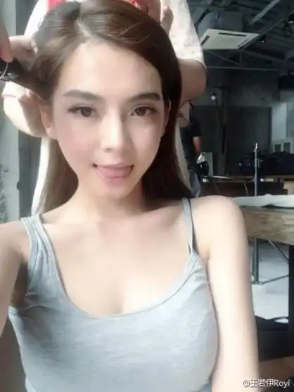 唯美图片王若伊royi_王若伊