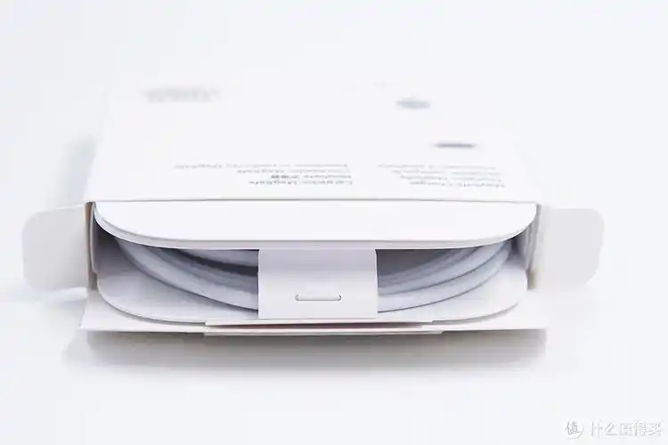 苹果味儿的仪式感鸡肋的速度苹果magsafe充电器评测