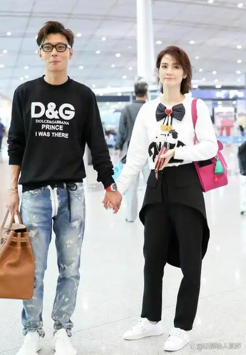 莫少聪抛弃洪欣不认私生子,却被2个娇妻抛弃,母子命运超出想象