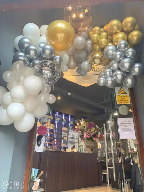 店铺气球装饰