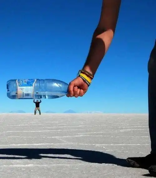 创意摄影作品欣赏:被颠倒的世界