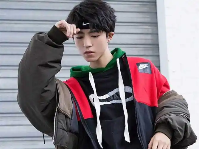 王俊凯不帅为什么红呢 王俊凯为什么长得那么好看-物感星座网