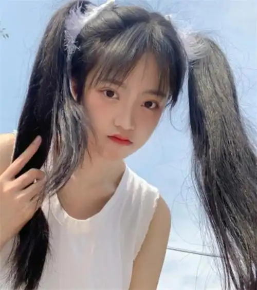 学生妹子就太喜欢这一种00后直发发型了