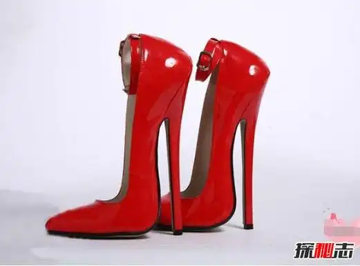 世界上最恐怖的高跟鞋,脚跟是镰刀(无人敢驾驭/变态高跟)