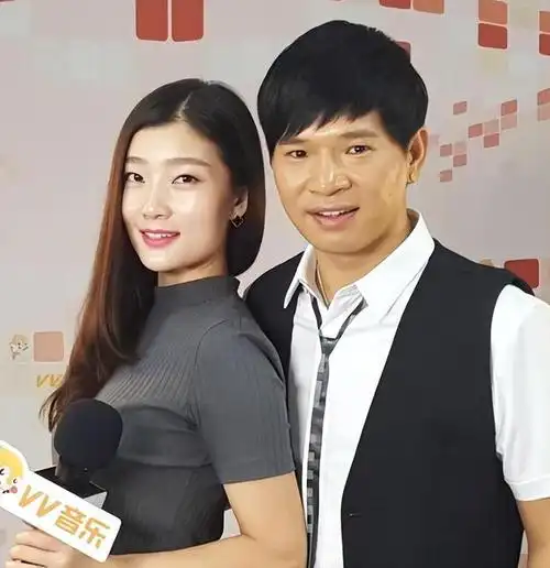 00年代十大当红网络歌手现状:郑源当教授,冷漠在带货,六哲打pk