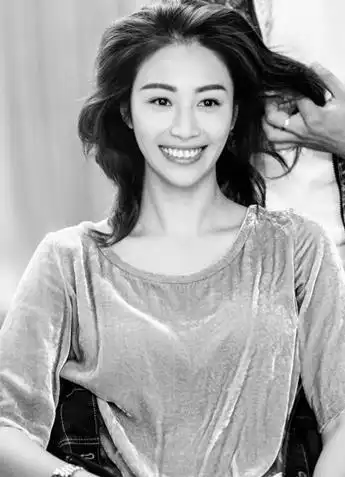 开心麻花韩云云搭档郭涛亮相总动员获赞未来可期