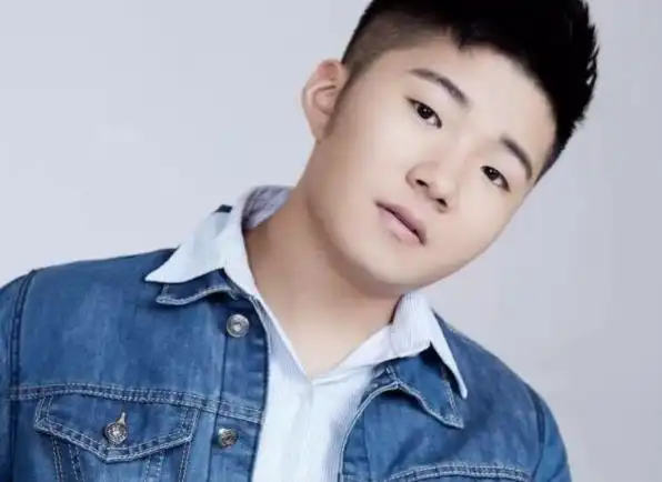 白小白对象是谁白小白年龄多大了