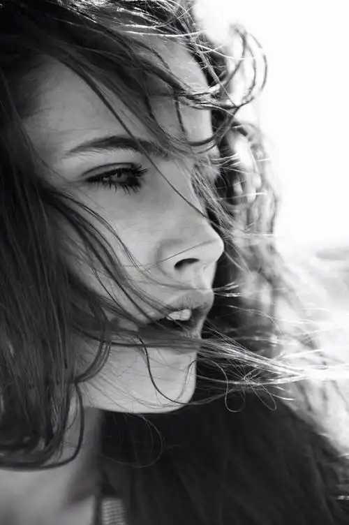 黑白 欧美系女孩 - 堆糖,美图壁纸兴趣社区