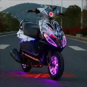 新款鬼火摩托车爆改踏板白幽灵暴走125cc燃油代步车省油助力