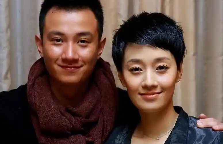 原创恋爱分手3年姐姐和小哥的差距一目了然原来一切早有预兆