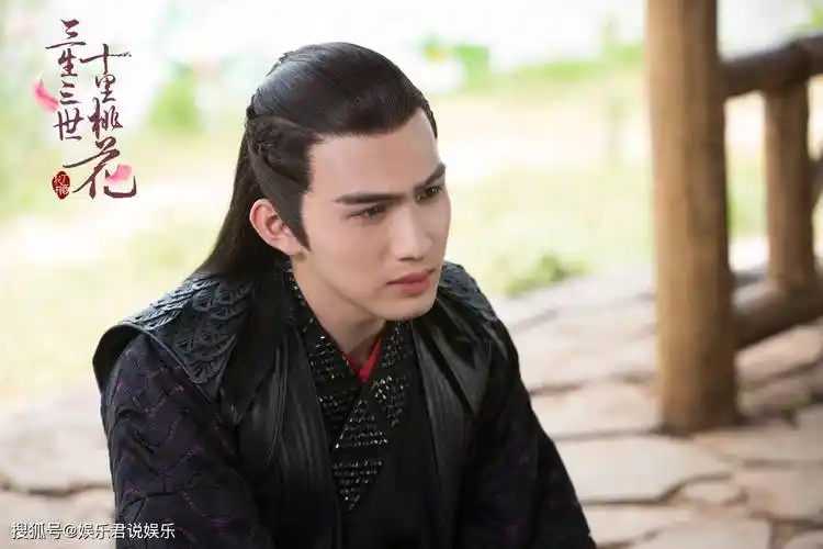 《三分野》张彬彬:差点成为电竞选手,私底下竟是这样_图片_微博_来源