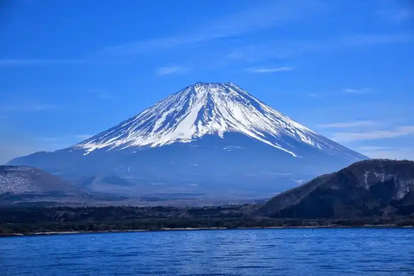 日本最高的山峰富士山优美的自然风景图片第8张