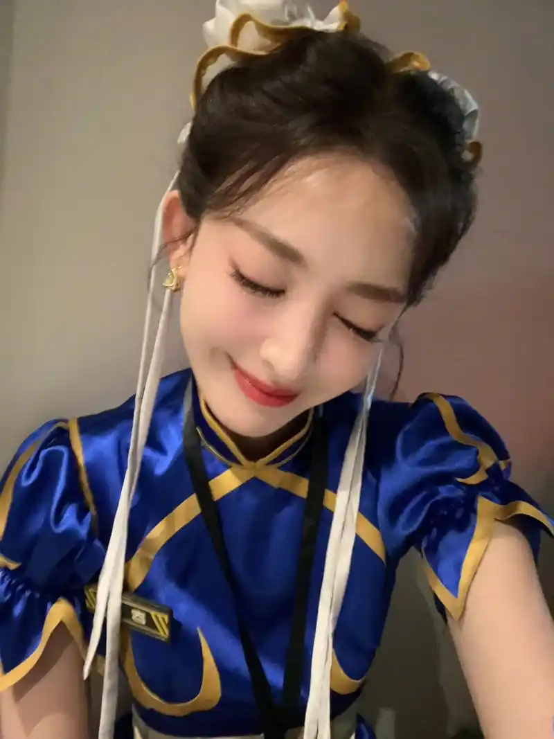 没想到御姐型的古力娜扎,也有可爱的一面!