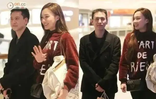 汤珈铖和朱璇同框从此以后,汤珈铖再也不和朱璇在同一场合出现,这段