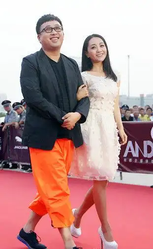 另外透露一句,杨蓉和于正其实是大学(上海戏剧学院)同班同学哟