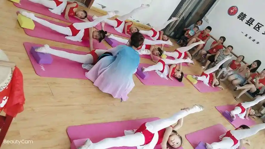 赣县区贝蒂少儿舞蹈艺术培训寻找最美《小舞星》活动开始啦!