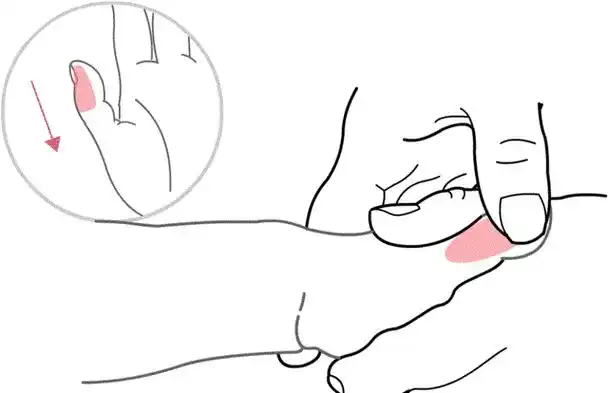 学会这些手法,让孩子一年不生病,少生病_操作