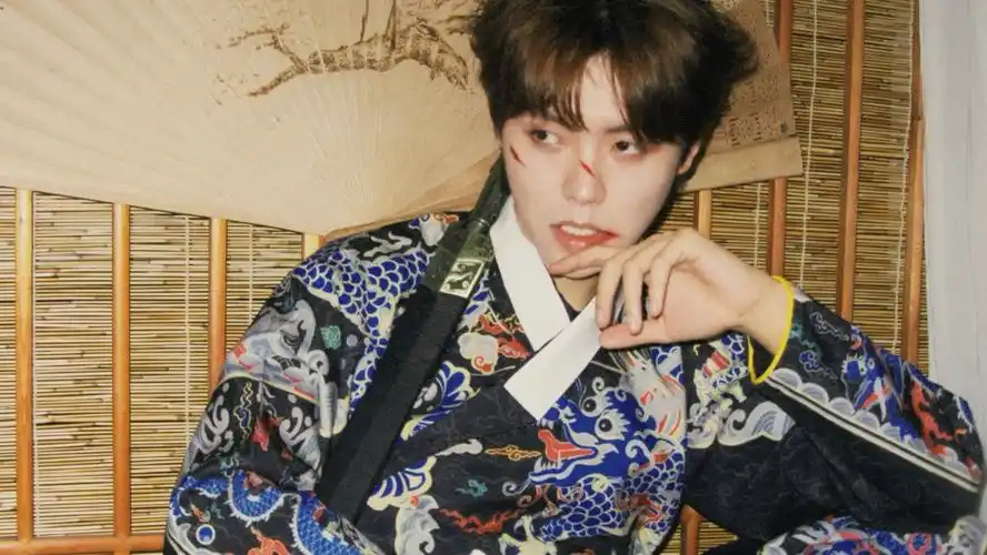 【肖宇梁】终于知道什么叫做,有些人光站在那里就赢了