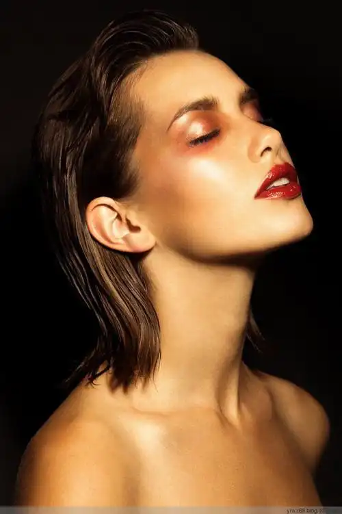 时尚广告摄影师anthony turano作品集(1) - 艺海夕照 - 艺海夕照的