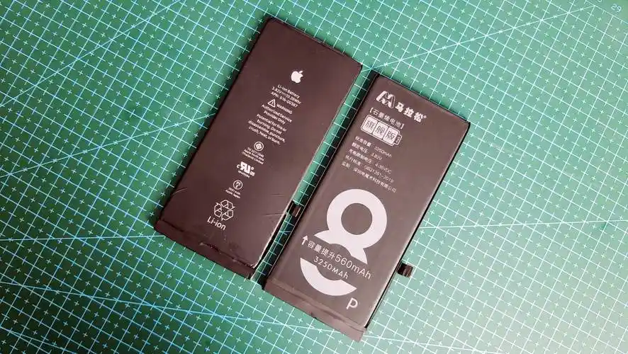 iphone8plus回收920,或者换个电池再用2年?到底怎么选最合适?