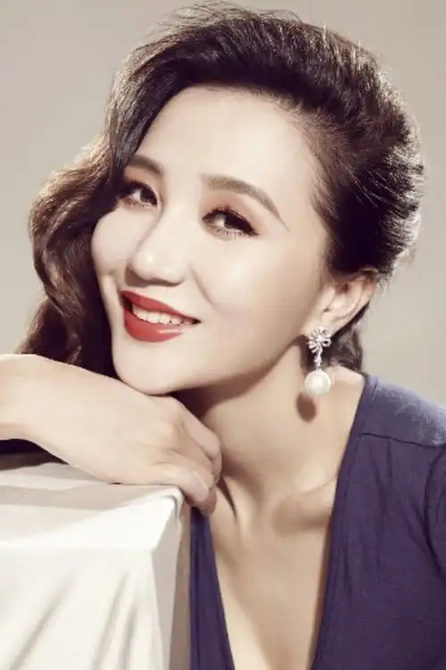 阿朵档期咨询,出席活动及广告代言业务洽谈