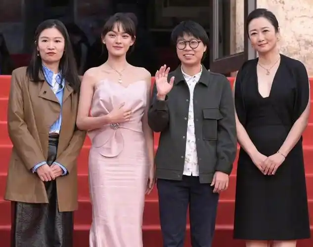 平遥国际电影展就在近期开幕了,周冬雨,朱一龙,王俊凯等人出席了红毯