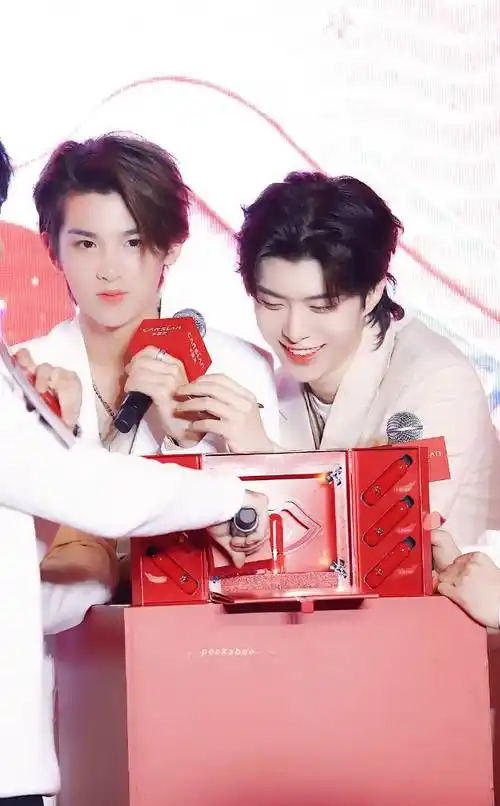 范丞丞&黄明昊justin