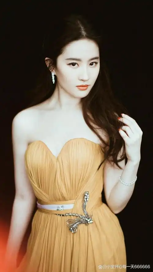 刘亦菲被嚗曾被多次霸凌?