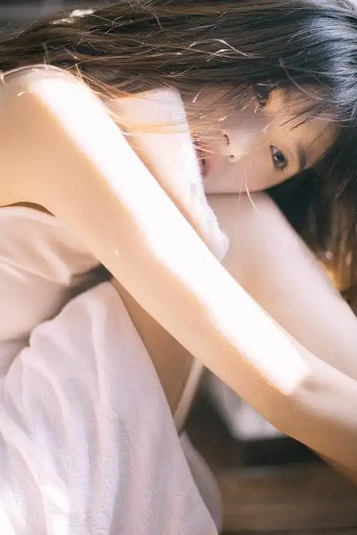 氧气美女图片清纯邻家妹妹性感撩人写真