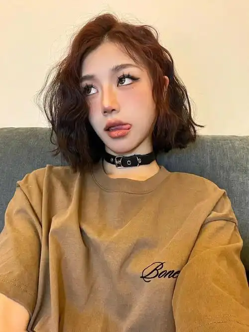 看过来必备法式烫|||短发法式烫留短发想烫发怕显老气的看过来法式