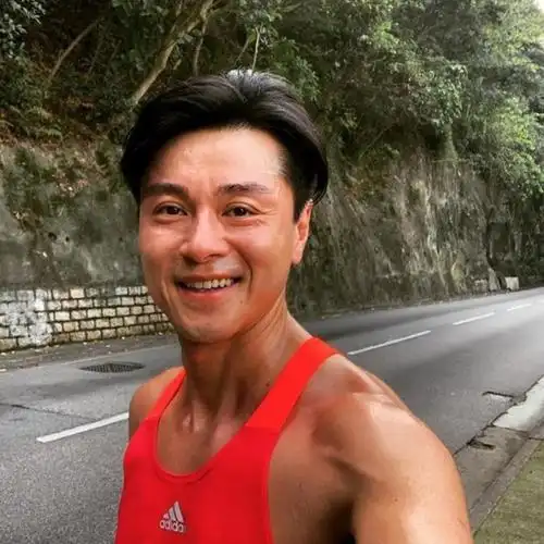 港星黄浩然不满《法证先锋iv》重拍,有指离开tvb转投古天乐公司!