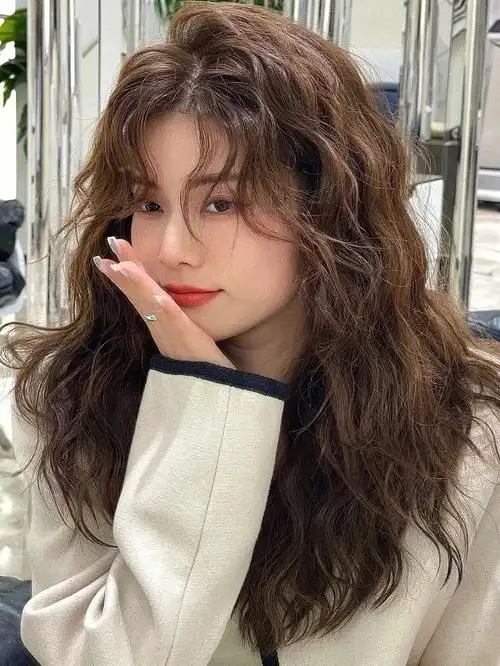 高颧骨方圆脸女孩子请把这个发型牢牢焊死60