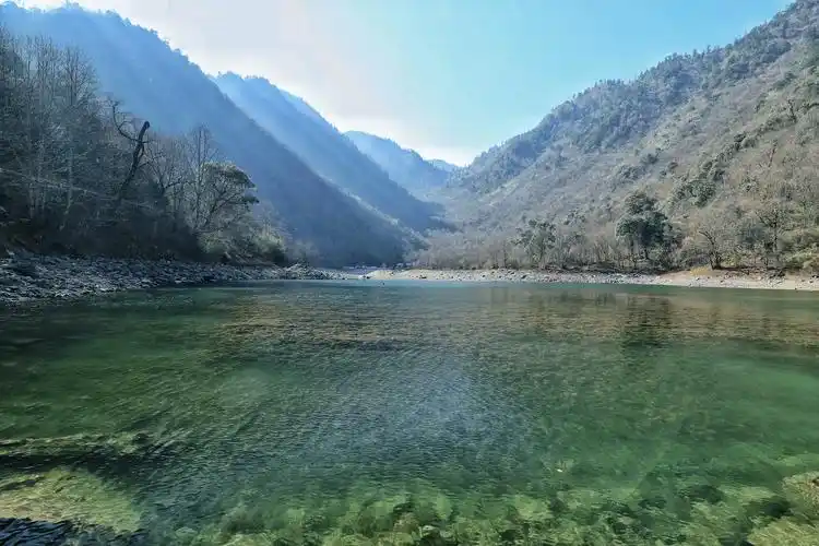 【石棉县景点图片】月亮湖旅游景区