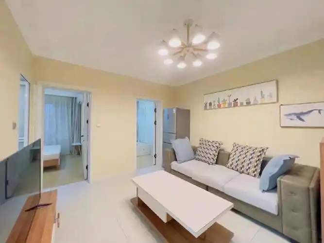 铁西超温馨两居室