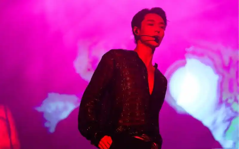 张艺兴191215张艺兴大航海演唱会深圳站d2